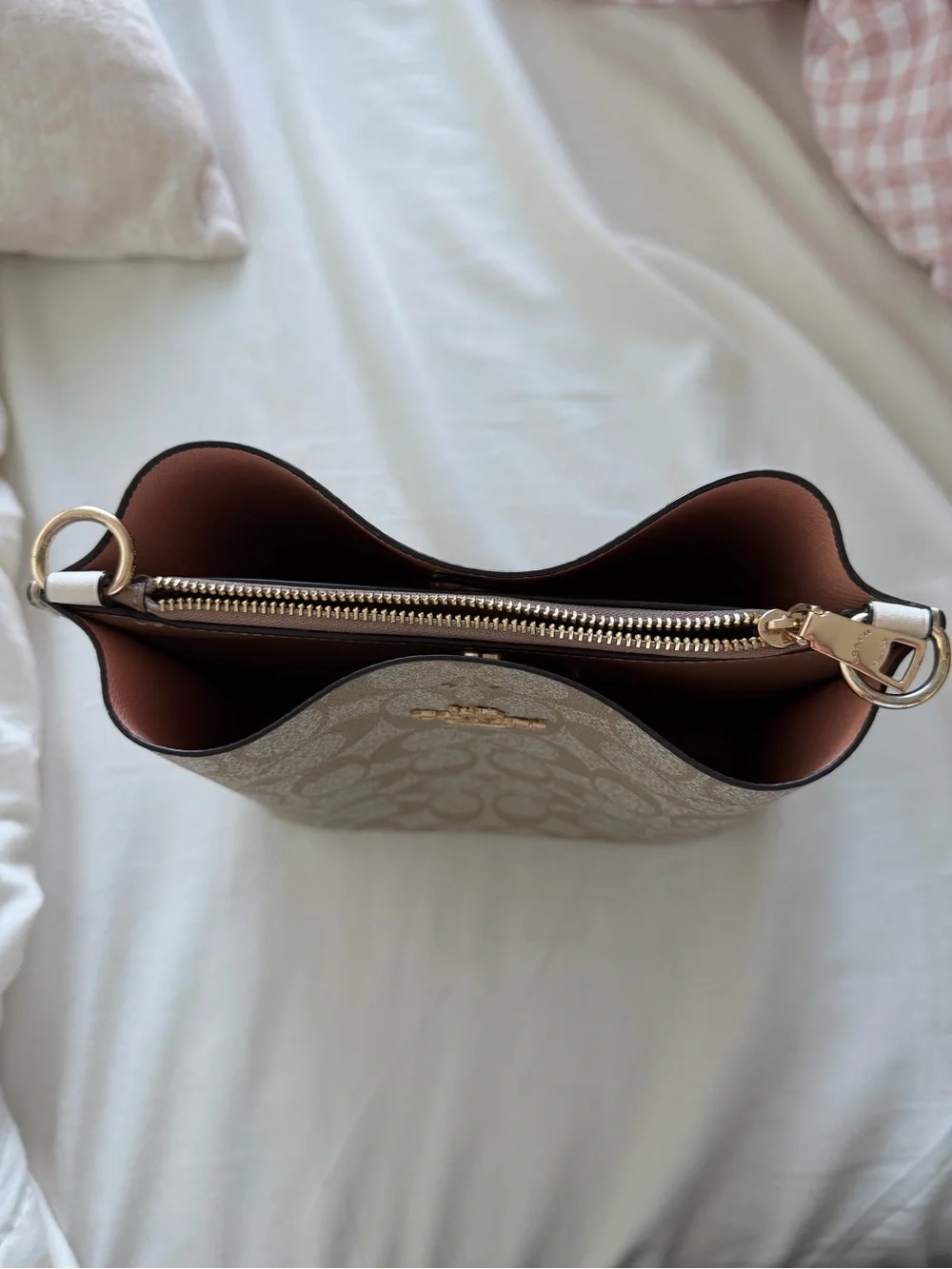 Coach Beige/Chalk Signature Crossbody Bucket Bag with Gold Logo